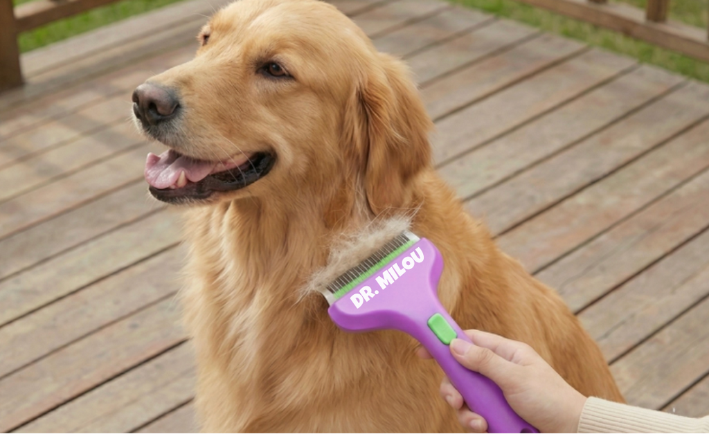 CalmCare™ Dematting Rake with One-Click Fur Release by Dr. Milou®