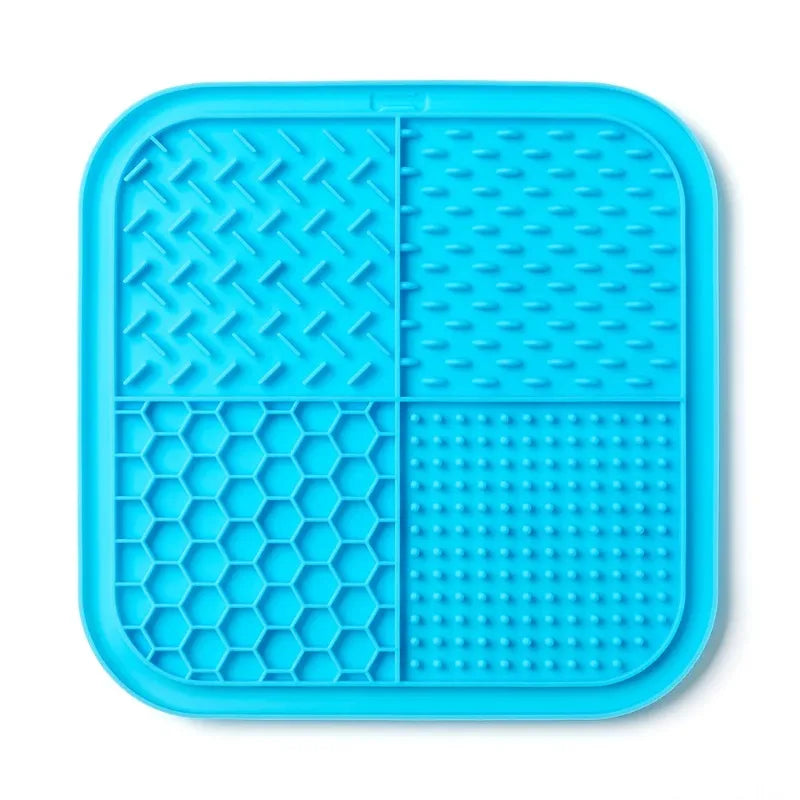 Pets Silicone Lick Mat for Dogs Cats Slow Food Plate Suction Cups Bathing Distraction Pets Sucker Food Training Feeder Supplies