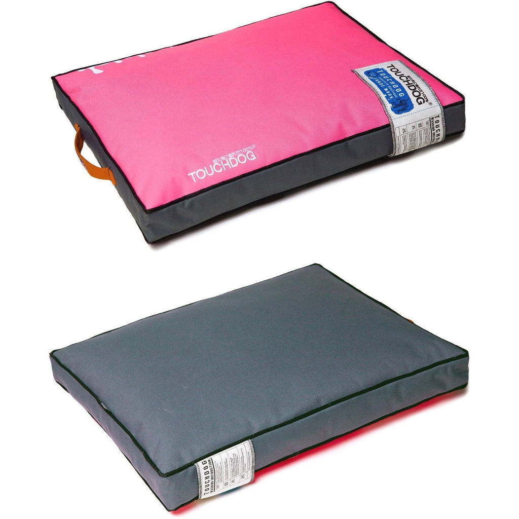 Touchdog ® 'Surface-Control' Thick Cushioned Sporty Water-Resistant Dog Mat Bed